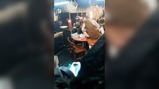 Sư thầy chủ trì thái lan dắt phật tử có chồng về chùa đụ đang hot bên thái.