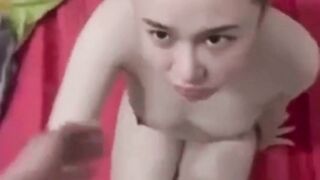 Thằng chó đã bảo đừng xuất lên mặt rồi mà
