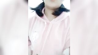 Bé mới lớn show hàng cực nét
